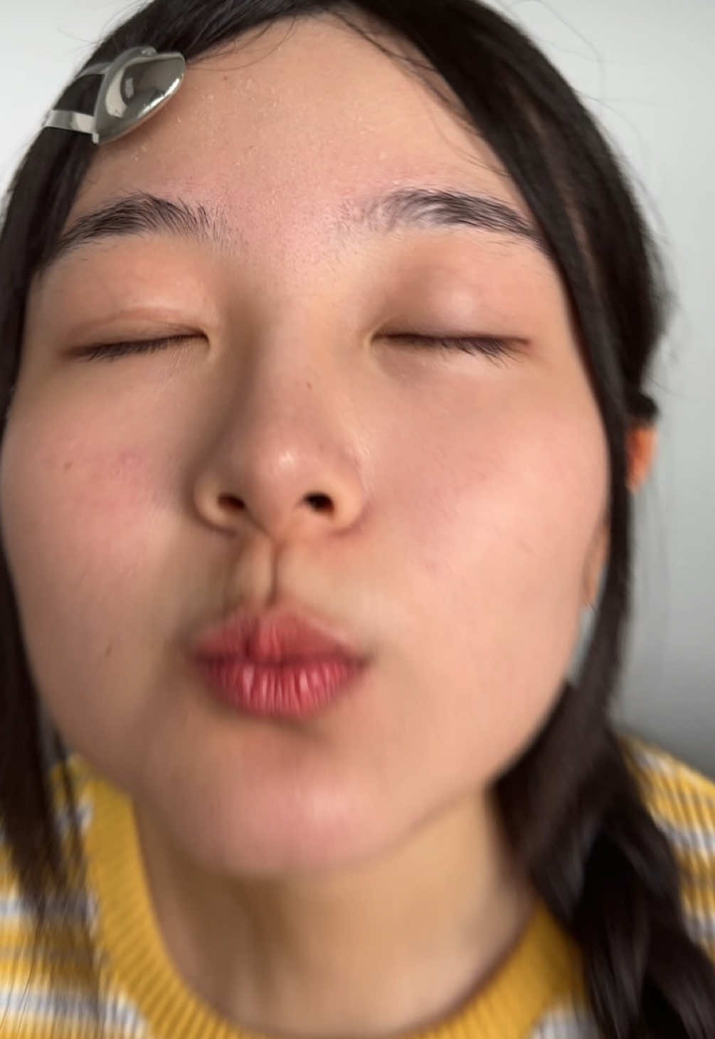 なんか歯に詰まってて撮れないんだけど・・・𝓚𝓲𝓼𝓼💕