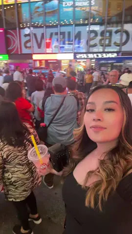#taylorswift #newyork #timesquare #fypシ #lipsync 