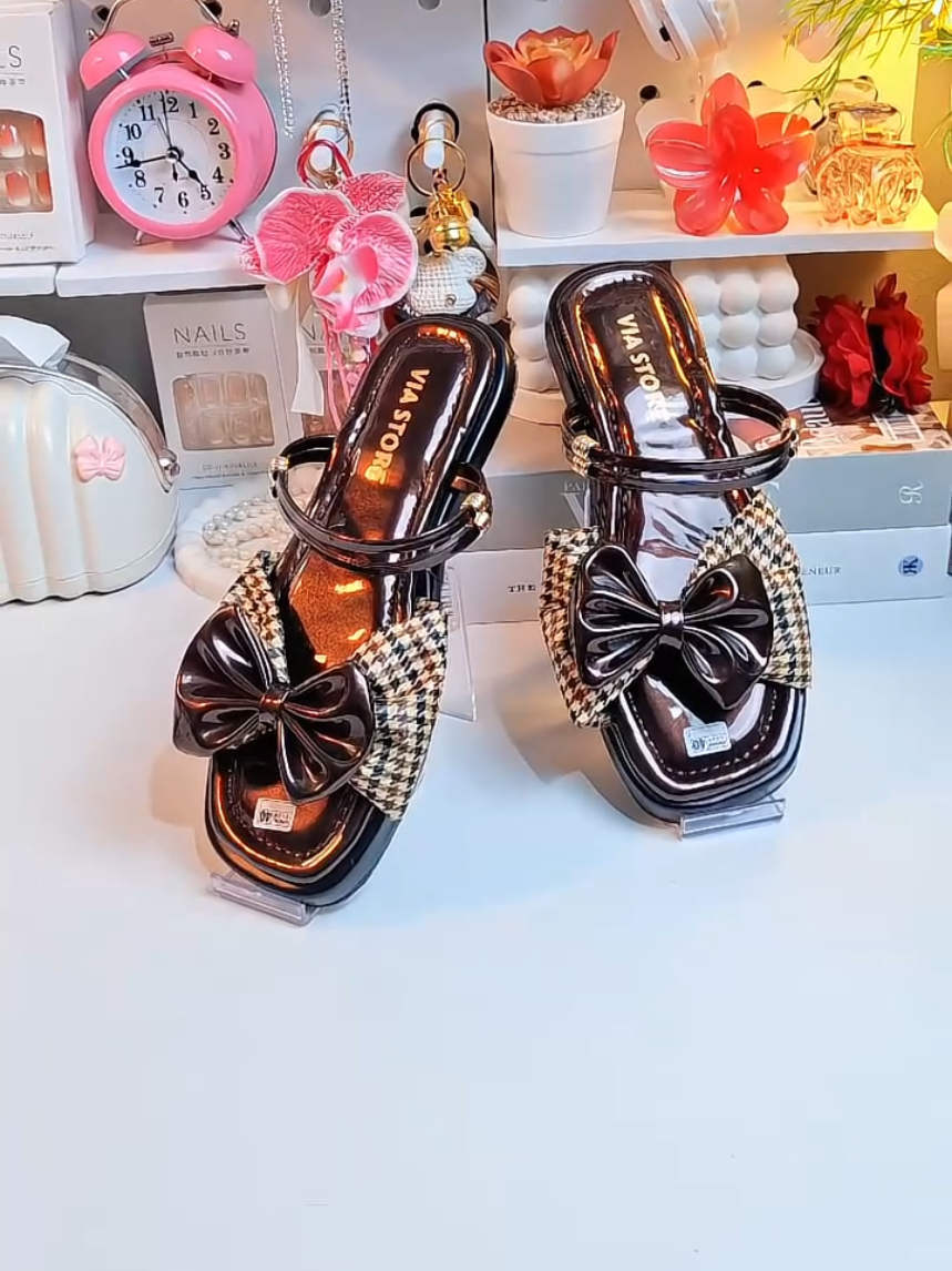 ini terlalu cantik untuk di lewati 😭😍 #sandal #sandalwanita #sandalkekinian #sandaltrendy #sandalmurah 