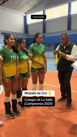 #Arequipa: 🏐De La Salle campeón regional de vóleibol - Juegos Escolares Deportivos 2025. Categoría “C”, tras vencer 2-0 a De Jesús (Camaná) 
