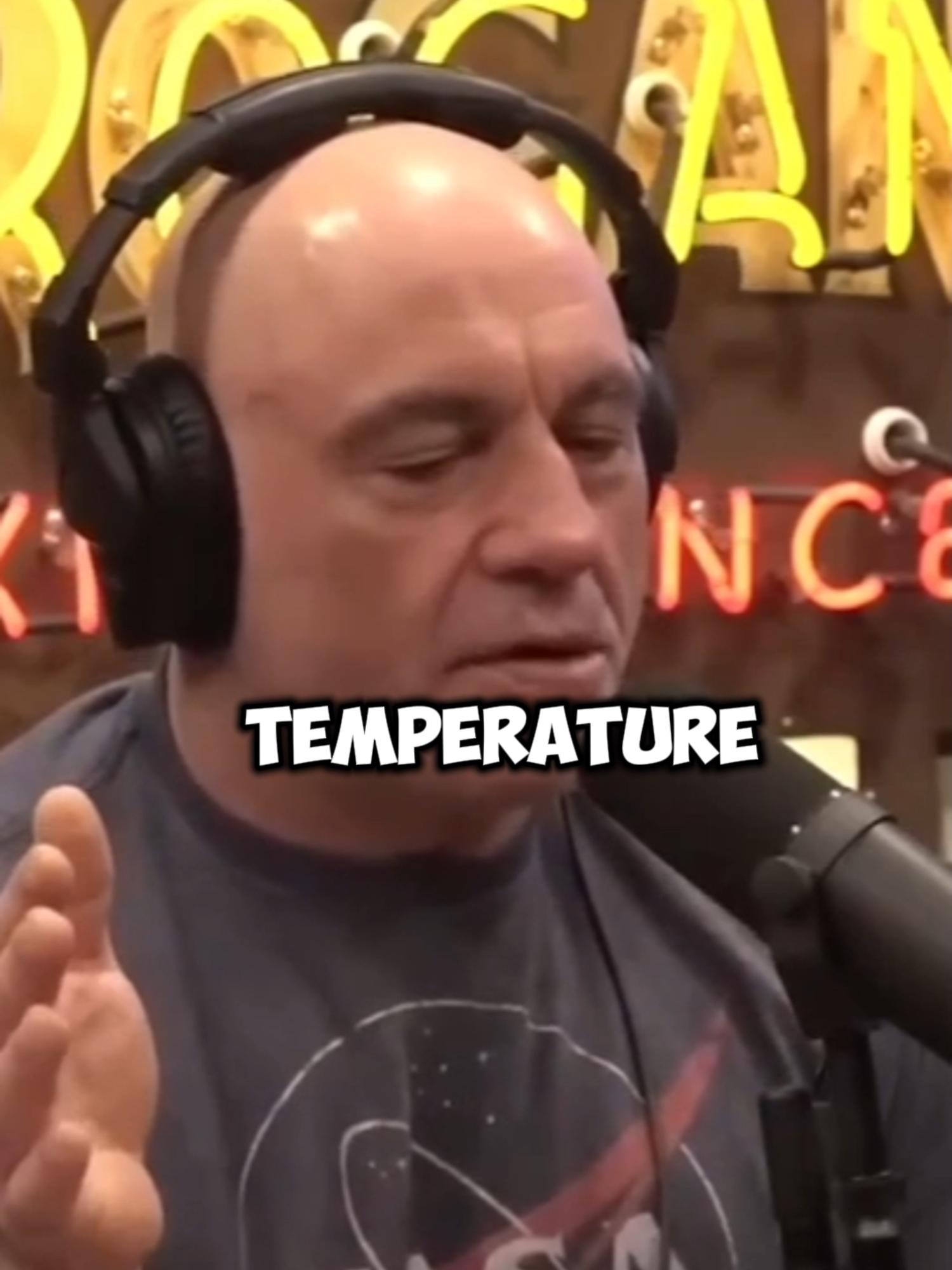 Joe Rogan Doesn't Understand Graphs - Climate Town #joerogan #joeroganpodcast #climatetown #joeroganclips