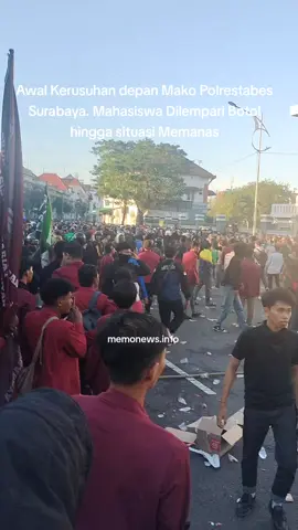 Demo Polrestabes Surabaya Ricuh #polisiindonesia #fypシ゚viral #fyp #wong_jowo_86 #poldajatim 