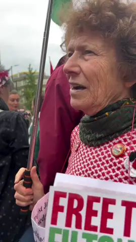 #Jews #Zionists #ProPalestine #Truth #protest  She's Jewish and the truth is not her enemy. Her father called her a terrorist when she stopped being a zionist. 
