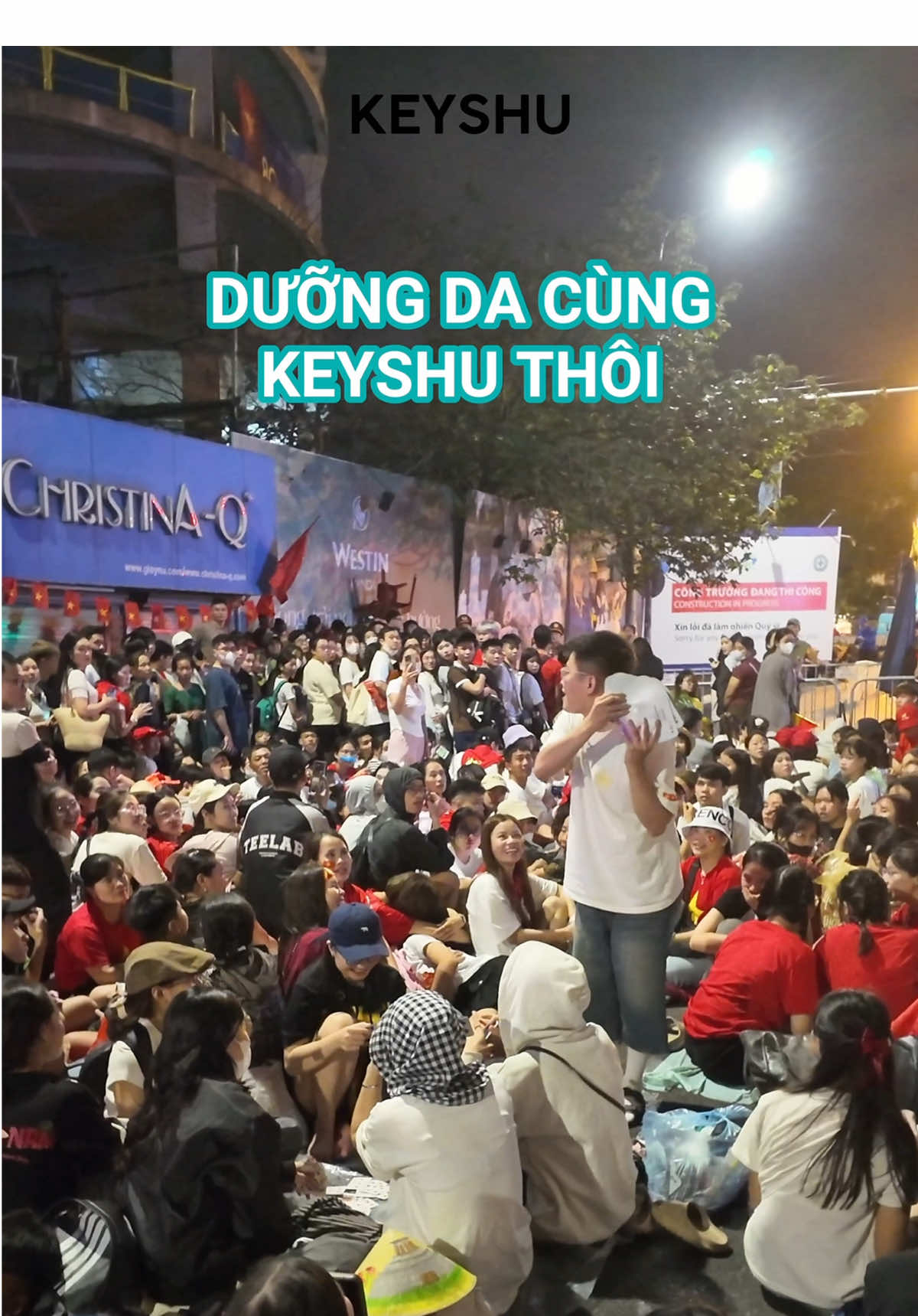Hành trình mang những món quà nhỏ của Keyshu đến với mọi người khi đi xem lễ diễu binh 🇻🇳 #80namquockhanh #quockhanh2thang9 #dieubinh #keyshuvietnam
