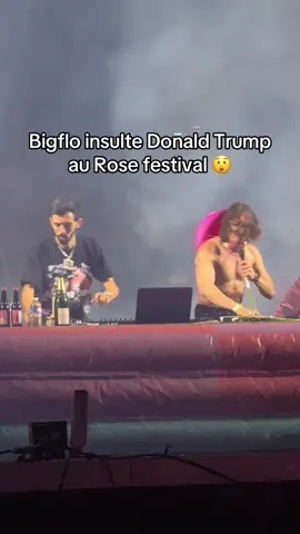 Bigflo s’est improvisé en Dj pendant le concert de @marc rebillet au @Rose Festival 🤣 Vous y étiez ? 👇  #rosefestival  #bigflo  #marcrebillet  #live  #concert 