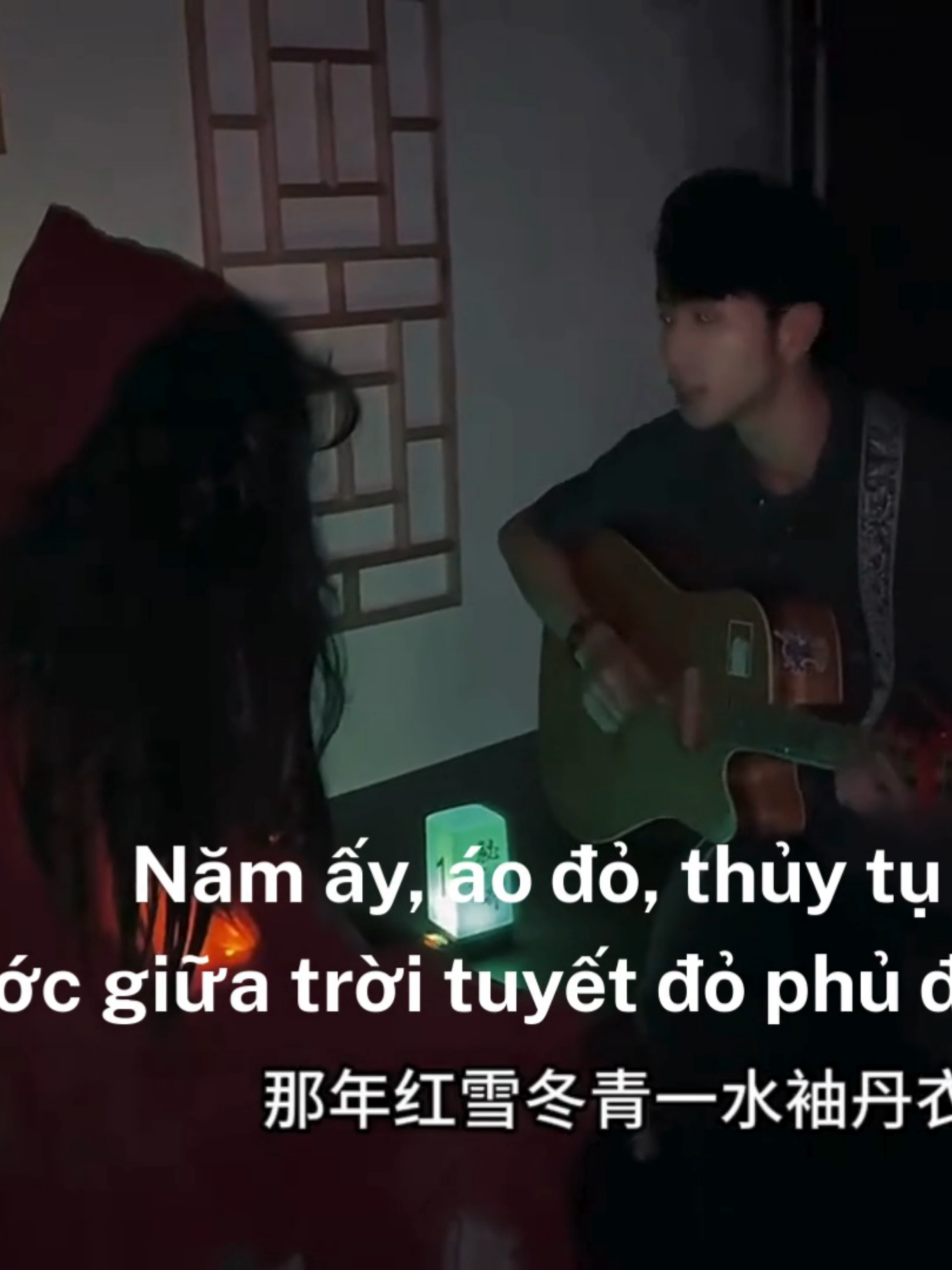 Trời ơi nữa nè, thành tre..nd rồi hả =)))))) NPC gáng ngồi chịu đựng, nhưng vừa dứt câu 