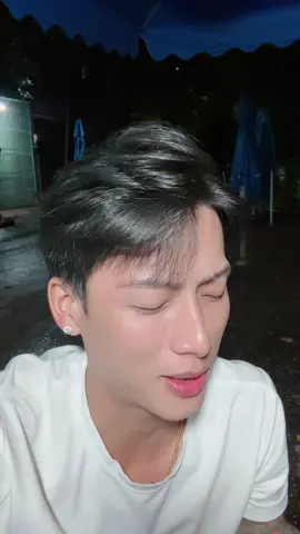 Sau này e cưới anh này @Hoàng Tử Ếch 2k1 