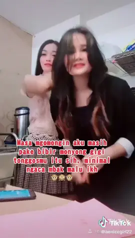 Gak Sibuk Ngimbangi Siapa_Siapa , Hidupku Cuma Sibuk Dengan 3 HaL  #Duit 🤑 #Cantik 🤩 #Bahagia 😀  #behelgigitonggos Dm @Ida Ayu 
