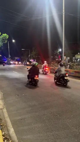 Keadaan terkini Madiunku, lekas pulih Indonesiaku 🥹🥹🥹🥹 #madiun #demodpr #indonesiaku #fyp #fyppppppppppppppppppppppp 