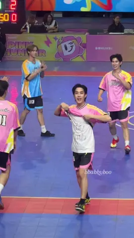 ซีนใหญ่บอกรักแฟนกลางสนาม 💗💗 @ว้อทอีฟ - What if #tle_mtm #เติ้ลเฟิร์สวัน #firstone_wnk #dmdsportday #dmdsportday2025 