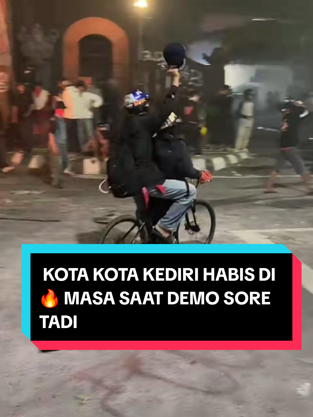 KOTA KEDIRI HABIS DI 🔥 MASA SAAT DEMO SORE TADI #kediri 