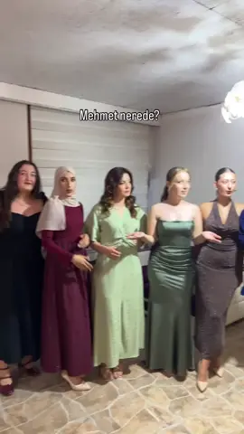 Saç takıntılı kocan vardır dkdkd @Mehmetgazi Şahin  #düğün #gelin #damat #gelinodası #gelindamat 