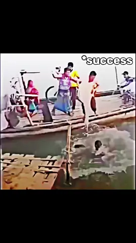 তোর জন্য আজ এই অবস্থা বন্ধু 🥲#fyp #viral #foryoupage #trend #bayzid_1m 