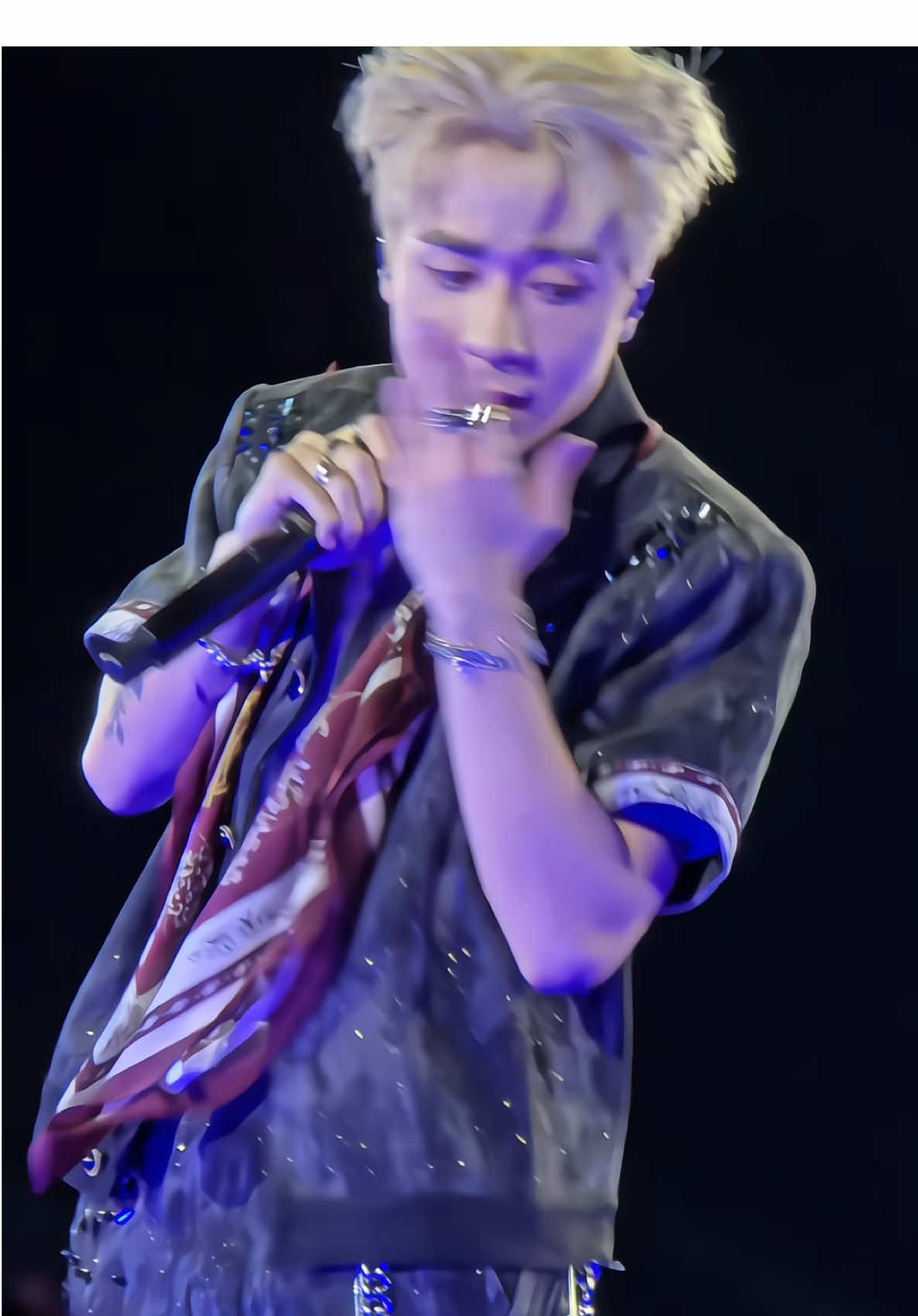 Phát sáng trên sân khấu luôn #QuangHungMasterD #MasterD #raknatho_qh #thekshowtime 