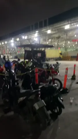 Siang malem Vibes Kosambi se indah itu#promomakangajian #kosambitangerang #gudang 