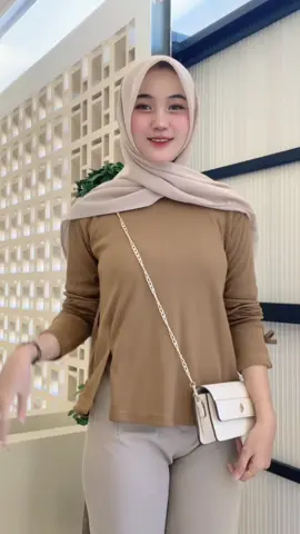 atasan 40rb an simplee oke bgtt😍🫶🏻🤎 #atasanwanita #wanita #atasanmurah #outfit #fyp 