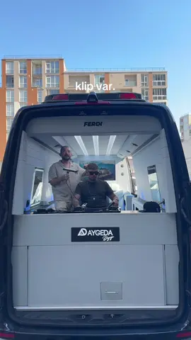 tekrardan sahnedeyiz @ferdi ocaktan  