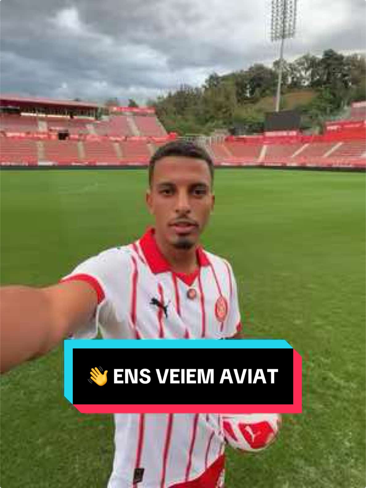 👋 See you soon! #GironaFC #OrgullGironí #TiktokFootball #SportsOnTiktok #Announce #Ounahi 