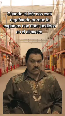 Cuando el jefe nos jala los keewis jajaja #CapCut #trabajos #motivation #humor #meme 