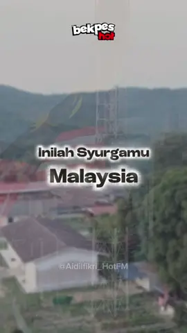 ✨🇲🇾 Indahnya Malaysia bukan sekadar pada laut, gunung dan panorama… tetapi pada jiwa rakyatnya — yang saling menggenggam tangan, saling memahami, dan saling menjaga damai. Inilah tanah kita, inilah cerita kita, inilah Malaysia. ❤️💛🤍💙 #HotFMNo1 #HotFM #PalingMalaysia  #YangHangatDanTerbaik #RadioNo1   Kredit video Tiktok itscaey 