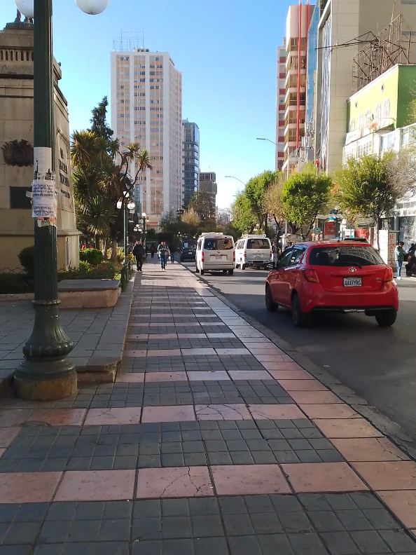 la vibra de La Paz, una mañana cualquiera  #Viral #viralvideos #bolivia #lapaz #blazz @𝐁𝐋𝐀𝐙𝐙 