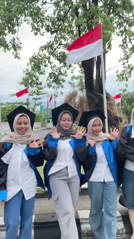 bestie till jannah 🤩 #pekalongan #wisuda #fypp #likes #tegallakalaka 