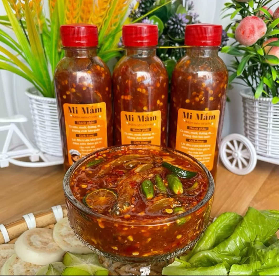 🐟 Mắm Cá Cơm Nguyên Con – Hương Vị Biển Cả Trong Bữa Cơm Việt 🇻🇳 Cá cơm tươi được ủ muối theo cách truyền thống, giữ trọn vị mặn mòi, đậm đà của biển. Ăn cùng cơm nóng, rau sống hay chấm kèm món luộc thì ngon “quên lối về”. 👉 Mua ngay để mang hương vị quê nhà về bữa cơm của bạn! #mamcacom #dacsanvietnam #nuocmam #tiktokshop #vietjoetv 