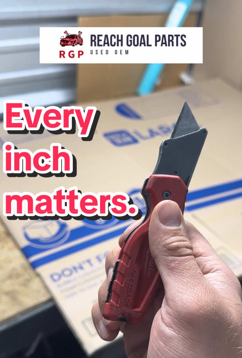 Every inch matters. Remember this – it’s your money. #ebayseller #carparts #packing #shipping #fedex 