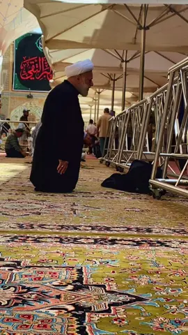 عَجَبًا لِأَمْرِ الْمُؤْمِنِ؛ إِنَّ أَمْرَهُ كُلَّهُ خَيْرٌ، وَلَيْسَ ذَلِكَ لِأَحَدٍ إِلَّا لِلْمُؤْمِنِ