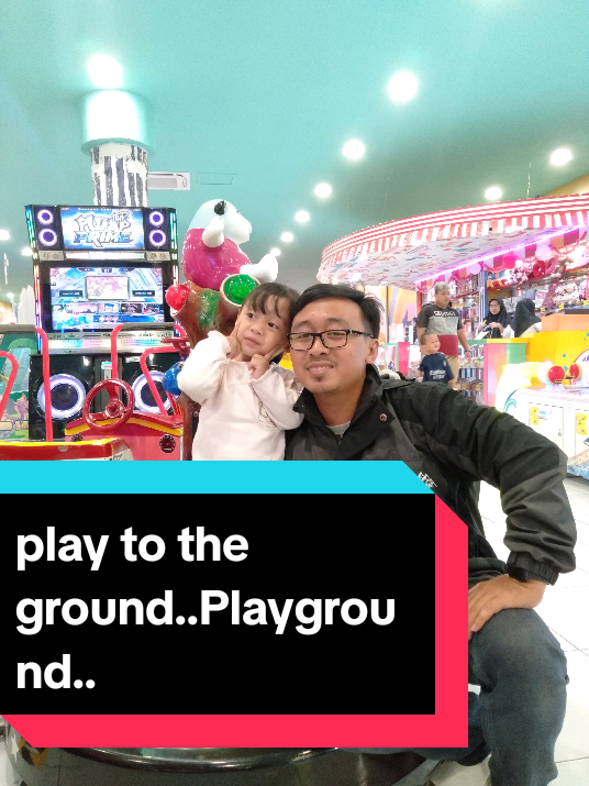 kumpul.bocah...dan nyenengin bocah #playground #batavia 