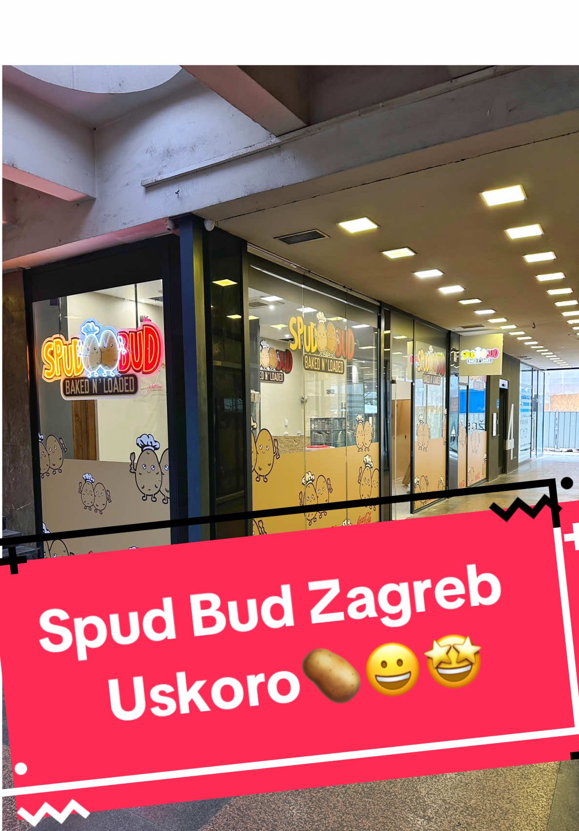 Spud Bud Zagreb se uskoro -8.9.- otvara u centru Zagreba na adresi- Bogoviceva 4!😍😀🥔 Kako izgleda trenutna situacija- pogledajte u videu🤩 Vidimo se na otvorenju!😀 #spudbudzagreb #zagreb #krumpir #hrvatska #fyp 