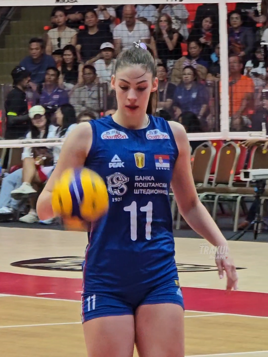 ลูกเสิร์ฟเป็นไงไม่รู้ ความสวยชนะเลิศ hena kurtagic🥰🏐 #วอลเลย์บอลหญิงชิงแชมป์โลก2025 #henakurtagic #volleyball #วอลเลย์บอล #volleyballworld 