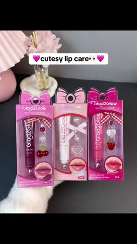 ada yang baru nih 👀🩷 glad2glow brightening lipserum gemes banget 🥹 #glad2glow #lipserum #skincare #cute #pink 
