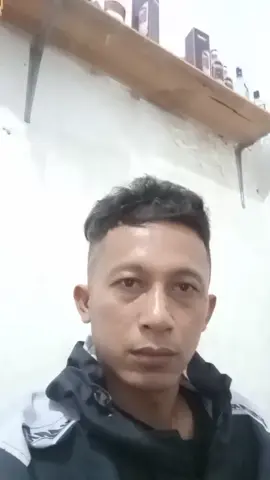 #tiktokindia OPO njalok di orat arit pisan Iki . gak kenek Ngae Liv  asuuu tenan