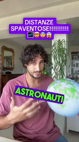 Se la Terra fosse un palloncino di 15 cm di raggio, in scala queste sarebbero le distanze cosmiche… e ti assicuro, sono quasi impossibili da credere. A proposito di imprese incredibili: l’uomo che si è lanciato dalla capsula Red Bull che cito nel video si chiamava Felix Baumgartner. Purtroppo è venuto a mancare proprio qui in Italia pochi mesi fa. (L’idea di  video prende ispirazione dal grande N.D. Tyson.) #divulgazione #pianeti #astronomia #fisica #scienze            