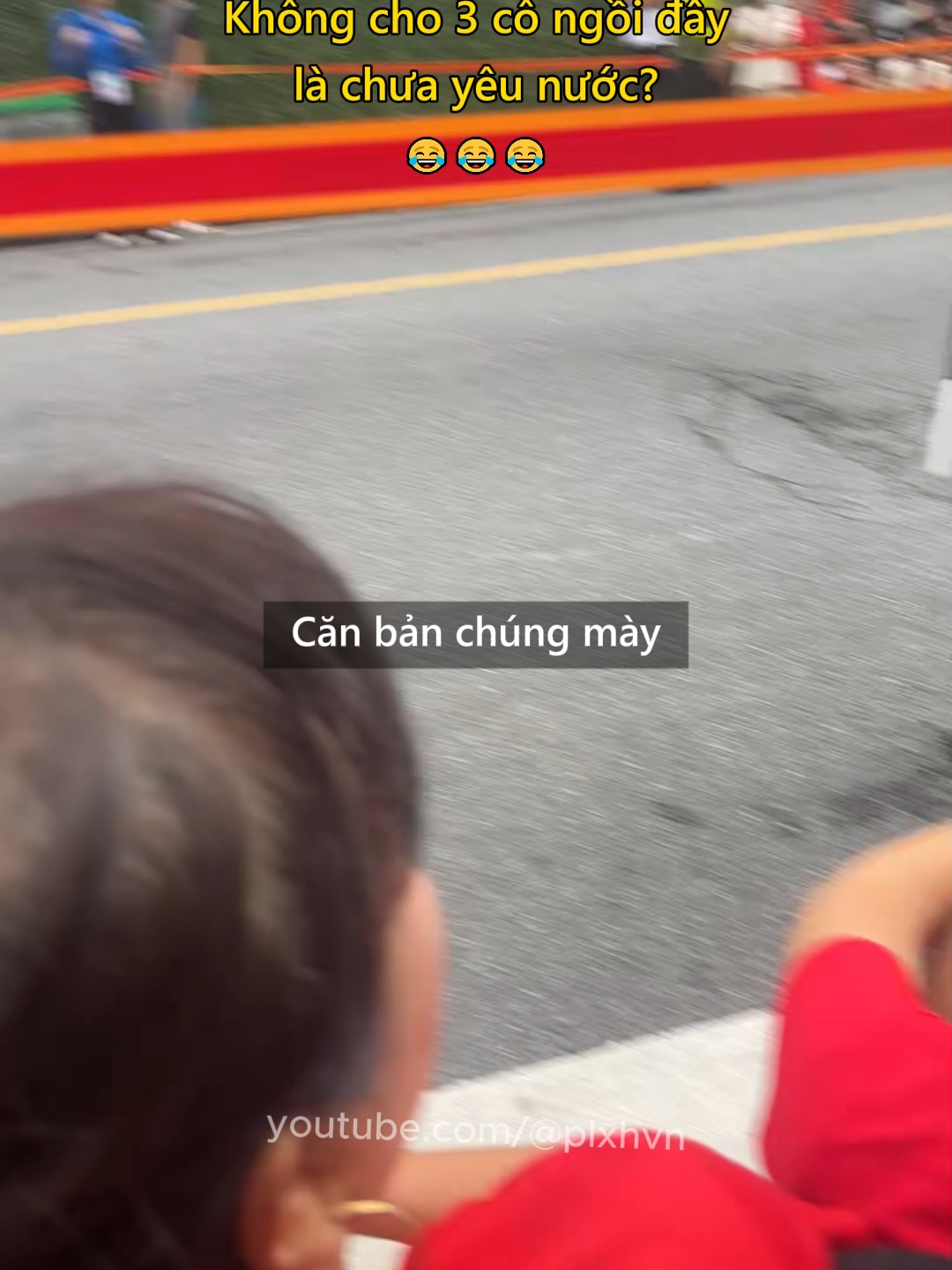 Không cho 3 cô ngồi đây là chưa yêu nước?😂 #dieubinh #vanhoa #vanminh #xahoi #plxhvn #phapluatxahoi