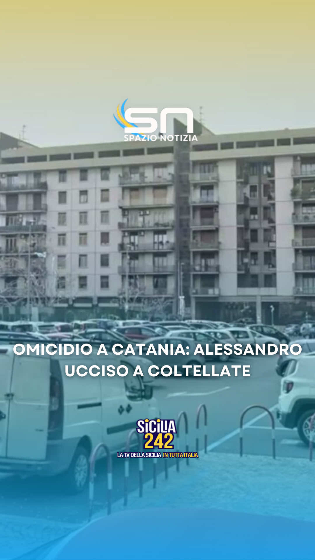 🔴 OMICIDIO A CATANIA 🔴 40enne ucciso a coltellate al culmine di una lite. Le immagini sul luogo del delitto e le testimonianze di chi ha assistito alla scena #Sicilia242 #Sicilia24  