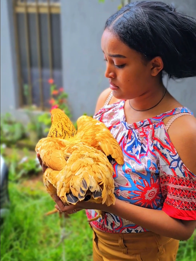 ምን ይቀጣ ? 😐 #hali_and_noel #couplecontent #coupleprank #habeshacouple #ethiopiancouple 