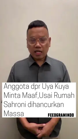 Kerusuhan sejak kemarin bahkan banyak korban, mijta maaf baru sekarang setelah rumah sahroni dihancurkan massa