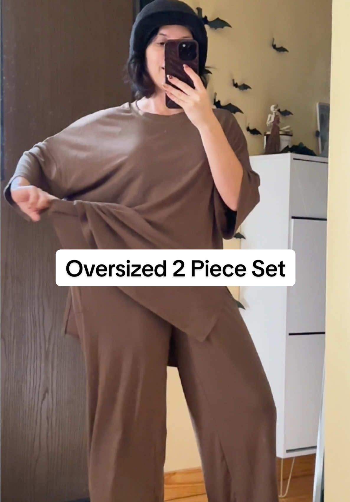 Nothing like a comfortable oversized two piece set to lounge around the house 🥰🤌🏻 #twopieceset #oversized #loungewear #loungeset #tiktokshoprestock 