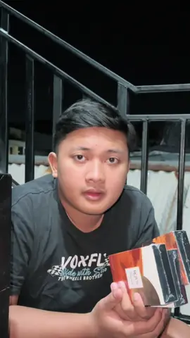 Terus gimana ini? Jangan sampai internet juga dimatikan! @Roys Perfume 