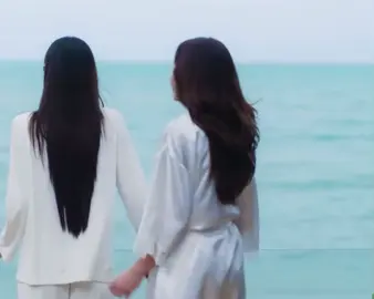 Backhug 🥰 #LMSY #ลูกหมีซอนญ่า #lmlookmhee #sonyasarann #harmonysecret 
