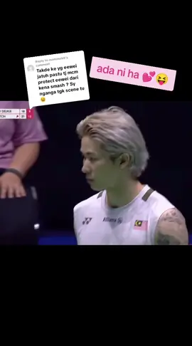Replying to @mamimok8nie ke ? haha 😝💕sweet bethul 🇲🇾🇲🇾🔥#malaysiaboleh #badmintonlovers #badmintonplayer #worldchampionship #teammalaysia💪🏻 