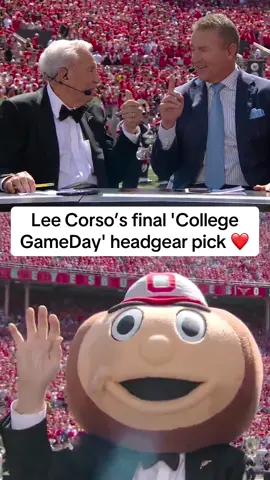 A true end of an era took place in Columbus, Ohio Saturday 🥺 (via @College GameDay) #leecorso #cfb #football 