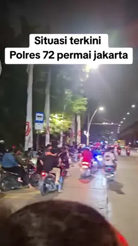 Situasi demo pada malam hari. Sabtu 30 Agustus 2025 #polres  #demojakarta  #situasidemo 