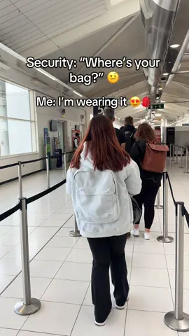 This is actually genius 😍🎒