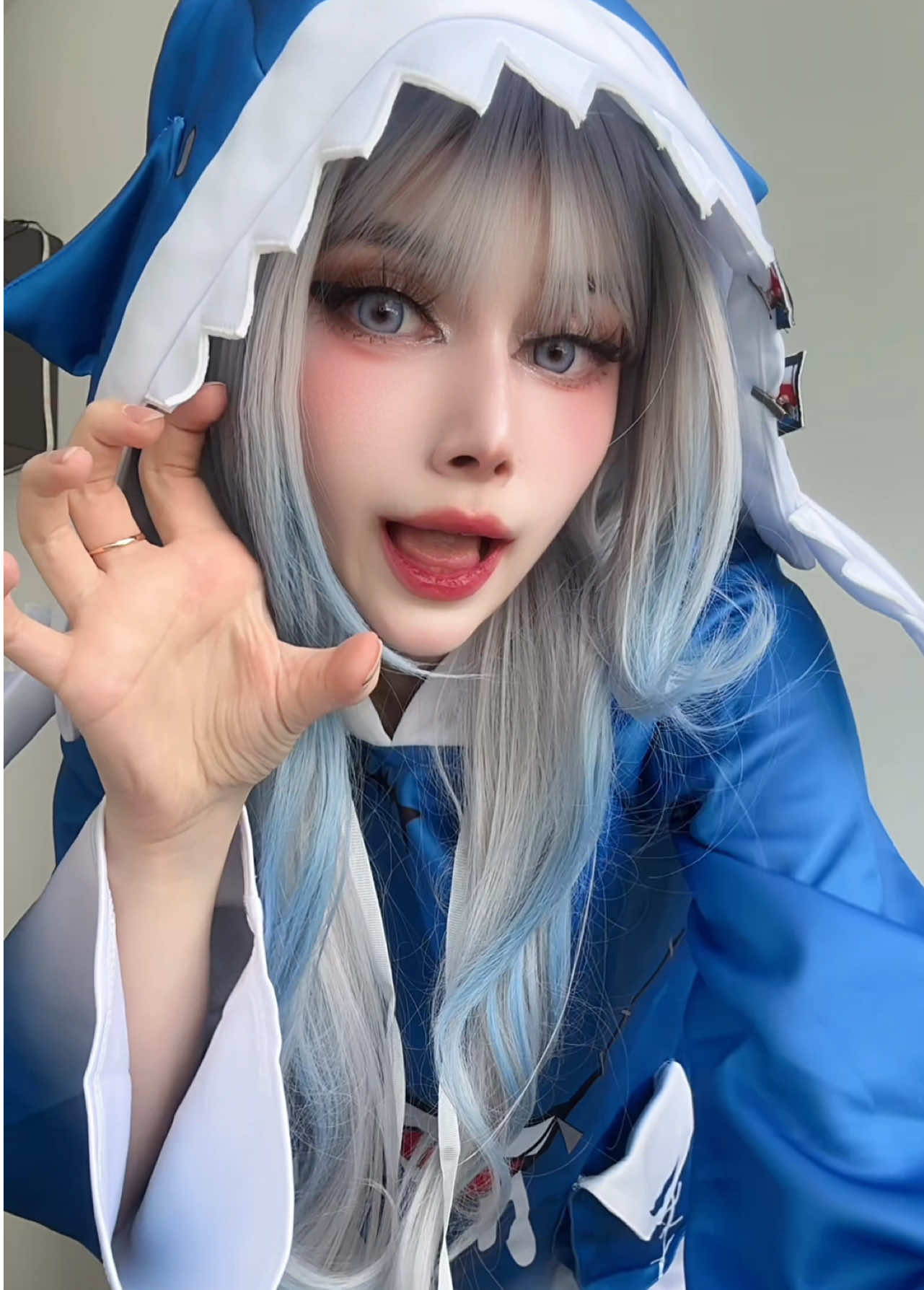 PITBULL terrier 🩵 #gawrgura #gawrguracosplay #fyp #cosplay #hololive 