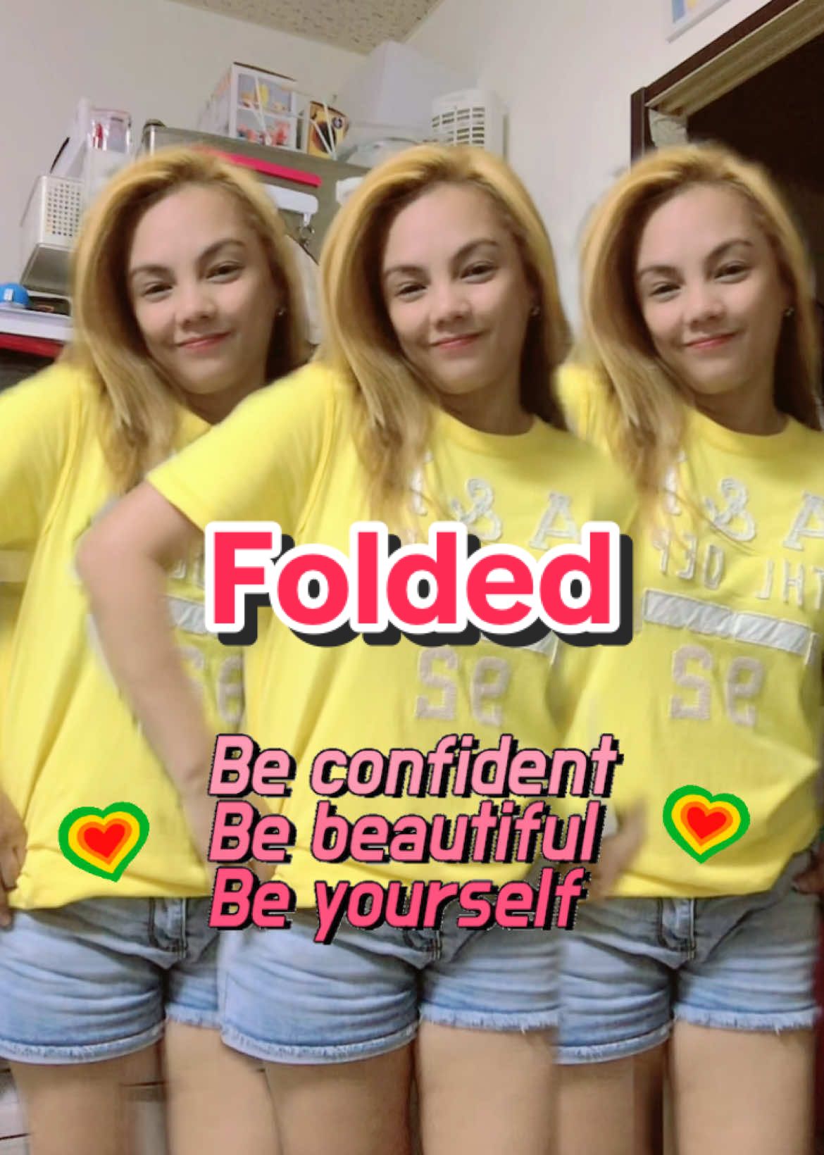 be confident be beautiful be yourself 💚 #bealily #folded #beyourself