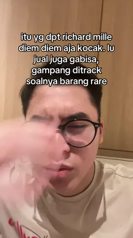 mau jual lagi jg udh ketauan itu curian, sebagai penonton layar kaca jd penasaran bakal berakhir dimana itu jam #fyp #dpr #demo