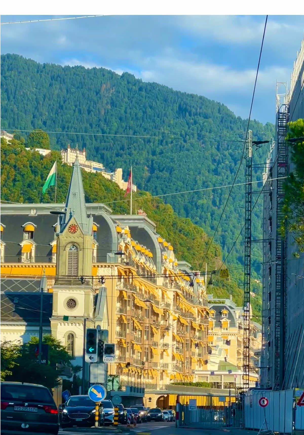 Montreux 😍🇨🇭.                                               #switzerland #nature🇨🇭 #alpesuisse🇨🇭 #montreux #fouryou 